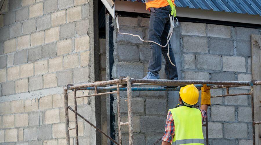 Professional residential roofers in Bryants Store, KY
